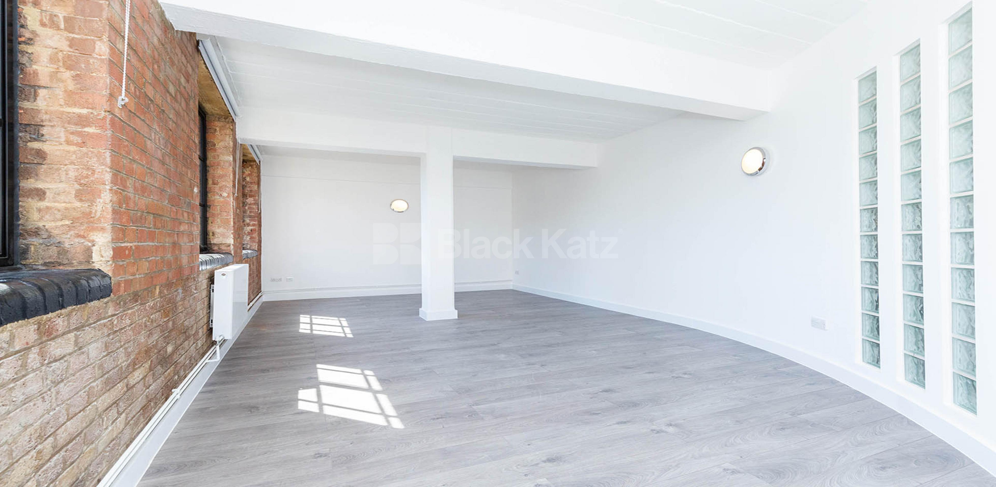 			2 Bedroom, 1 bath, 1 reception Apartment			 SPRINGFIELD HOUSE LOFTS-TYSSEN STREET, DALSTON/HAGGERSTON E8